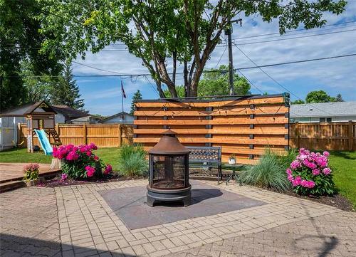 19 Cherry Cr, Winnipeg, MB 