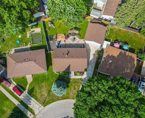 19 Cherry Cr, Winnipeg, MB 