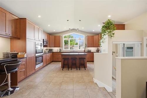 41 Frederick Ave, Winnipeg, MB 