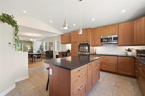 41 Frederick Ave, Winnipeg, MB 