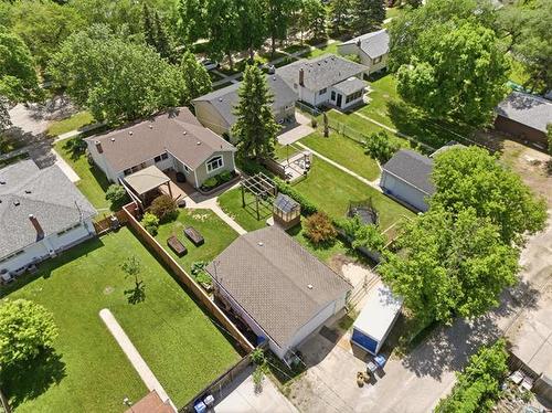 41 Frederick Ave, Winnipeg, MB 