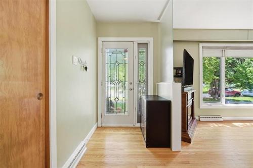 41 Frederick Ave, Winnipeg, MB 
