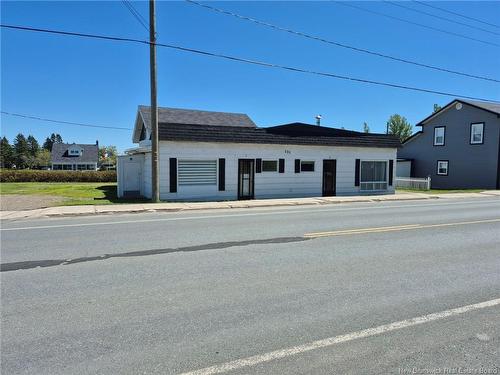 531 Rue Principale  Petit-Rocher, NB E8J 1K1
