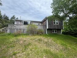 208 Whistle RD  Grand Manan, NB E5G 1B5