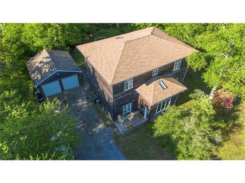 13 Iona Ave, Rothesay, NB 