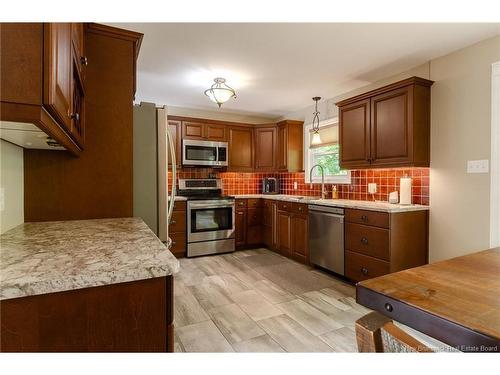 7 Dofred Rd, Rothesay, NB 