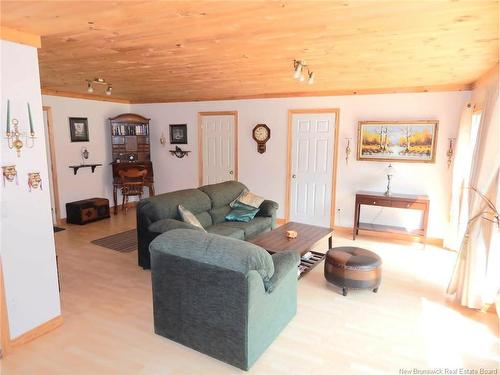 316 Gum Rd, Bartibog Bridge, NB 