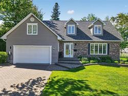 73 Teakwood WY Moncton, NB E1G 1T3