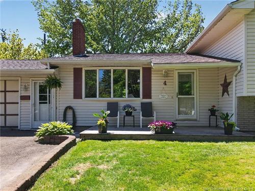 4 Warren Ave, Riverview, NB 