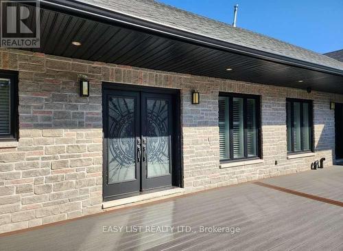 48 Mill Run Gate, Uxbridge, ON - Outdoor With Exterior