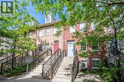 5 WHITEHAVEN Lane Kitchener, ON N2H 0B3