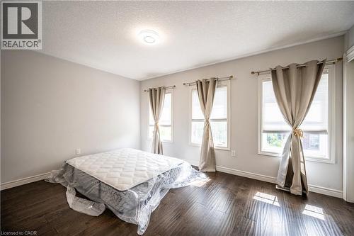 5 Whitehaven Lane, Kitchener, ON 