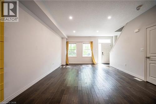 5 Whitehaven Lane, Kitchener, ON 