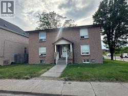 325 WENTWORTH Street N  Hamilton, ON L8L 5V9