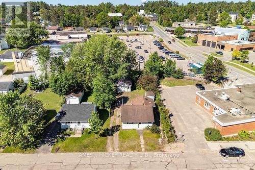 6 Hillcrest Avenue, Deep River, ON 