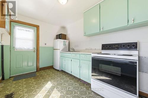 6 Hillcrest Avenue, Deep River, ON 