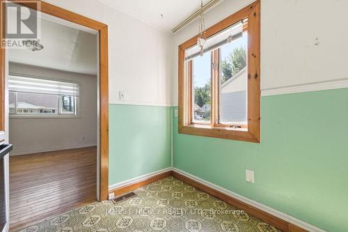 6 Hillcrest Avenue, Deep River, ON 