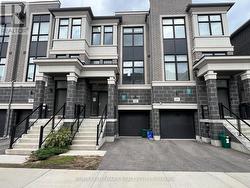 62 PANTHEON LANE  Markham, ON L6E 0V3