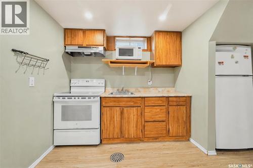 99 Lindsay Drive, Saskatoon, SK 