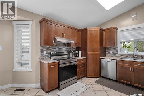 19 Mooney Place, Prince Albert, SK 