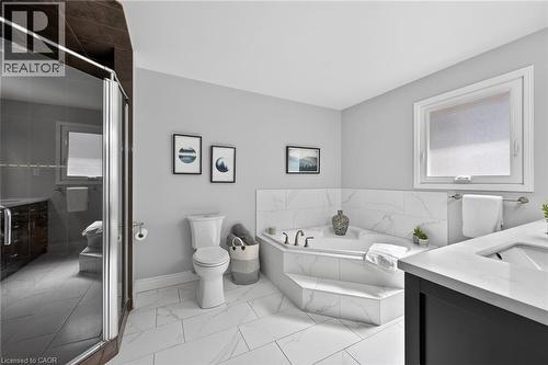 32 Symphony Place, Ancaster, ON 