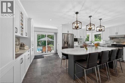 32 Symphony Place, Ancaster, ON 