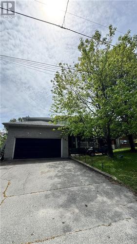 101 Field, Lively, ON 