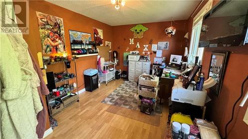 101 Field, Lively, ON 