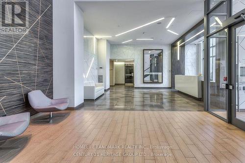 701 - 277 South Park Road, Markham, ON 