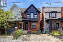 2ND FLR - 412 DELAWARE AVENUE Toronto, ON M6H 2T9