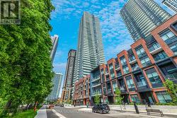 430 SQUARE ONE DRIVE  Mississauga, ON L5B 0L6
