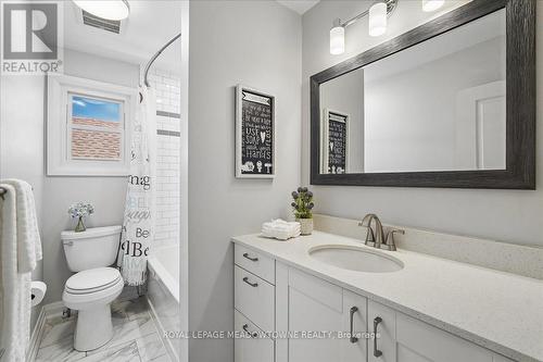 2208 Hunt Crescent, Burlington, ON 
