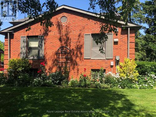 4107 Rolling Valley Drive, Mississauga, ON 