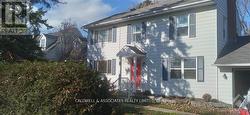 5 ARUNDEL AVENUE Ottawa, ON K1K 0B1