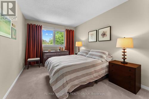 20 Royal Oak Court, Ottawa, ON 
