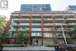 533 - 340 MCLEOD STREET  Ottawa, ON K2P 1A4