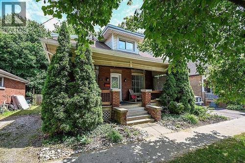 153 EAGLE Avenue  Brantford, ON N3S 1Z7