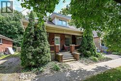 153 EAGLE Avenue Brantford, ON N3S 1Z7