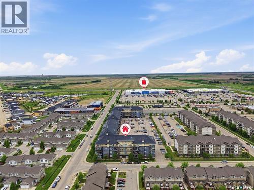 202 702 Hart Road, Saskatoon, SK 