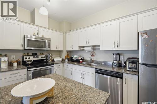 202 702 Hart Road, Saskatoon, SK 