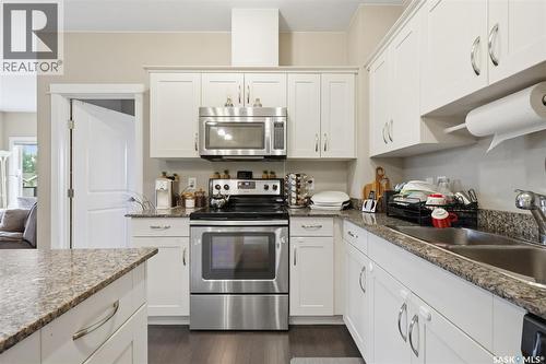202 702 Hart Road, Saskatoon, SK 