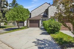 39 Laverendrye WAY  Regina, SK S4S 5Z6