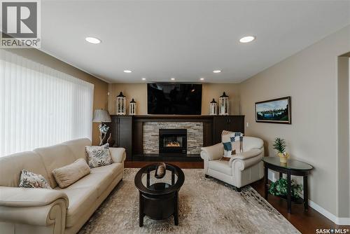510 Eastman Cove, Saskatoon, SK 