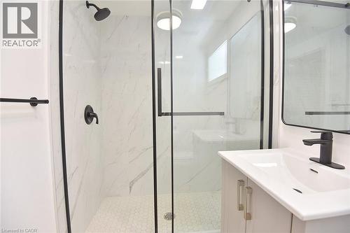19 Gildea Street, Hamilton, ON 