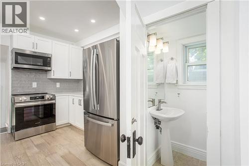 826 Beach Boulevard, Hamilton, ON 