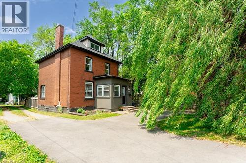 826 Beach Boulevard, Hamilton, ON 