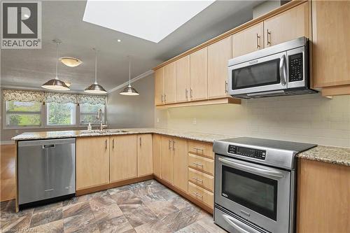 31 Father Biro Trail, Hamilton, ON 