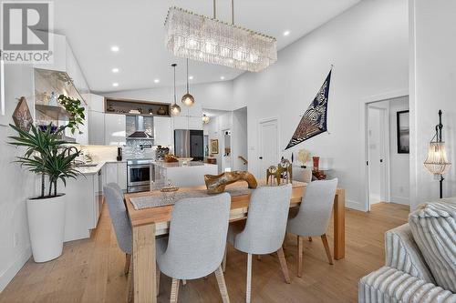1793 Queen St E, Sault Ste. Marie, ON - Indoor Photo Showing Dining Room