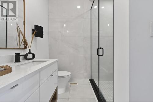 1793 Queen St E, Sault Ste. Marie, ON - Indoor Photo Showing Bathroom