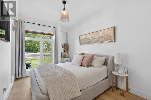 1793 Queen St E, Sault Ste. Marie, ON - Indoor Photo Showing Bedroom